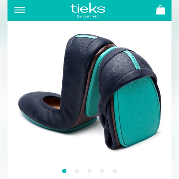 Tieks Shoes - Tieks navy blue flats!